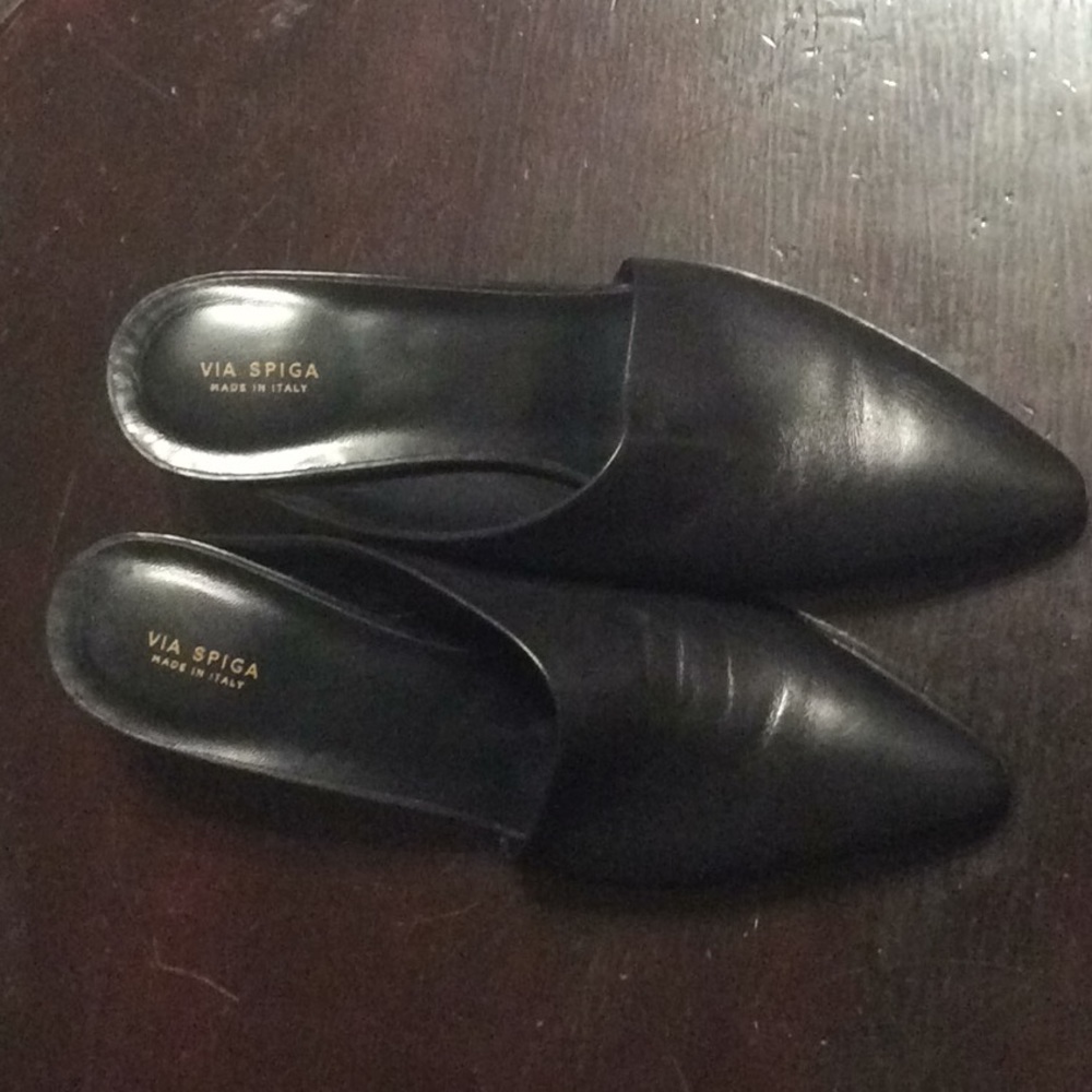 Via Spiga Black heels